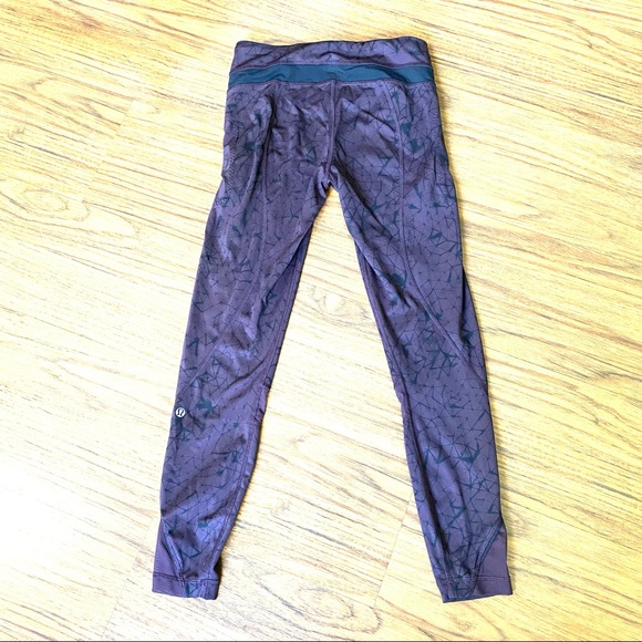 Lululemon Inspire Tight ll - Picture 3 of 6